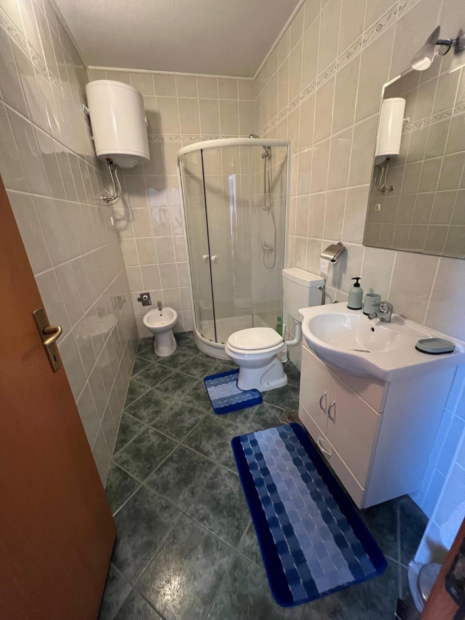 Laura Guest house 3*